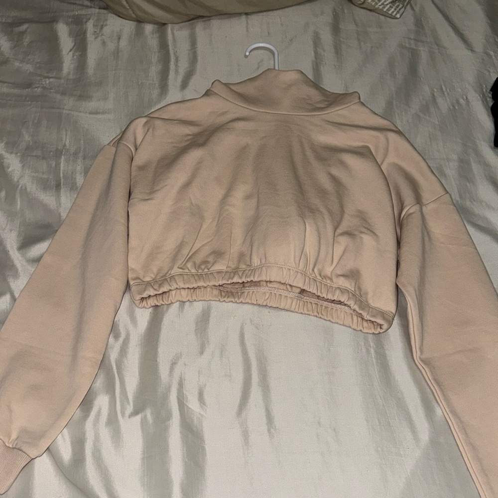 Cropped naked wardrobe hoodie brand new !!